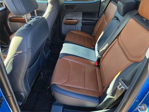 Used 2022 Ford Maverick Lariat w/ Lariat Luxury Package image 14