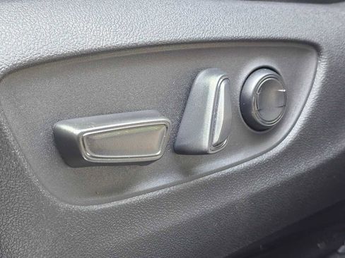 Used 2024 Toyota Grand Highlander AWD image 28