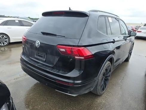 Used 2021 Volkswagen Tiguan SE R-Line FWD image 4