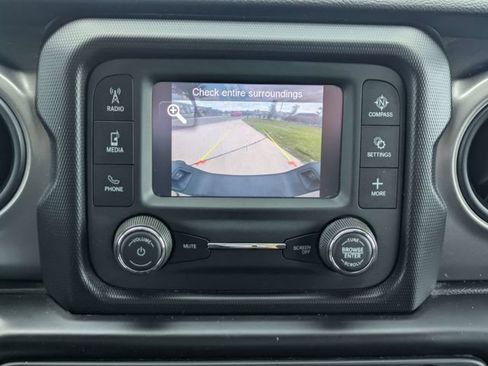 Used 2021 Jeep Gladiator Sport AWD/4WD image 21