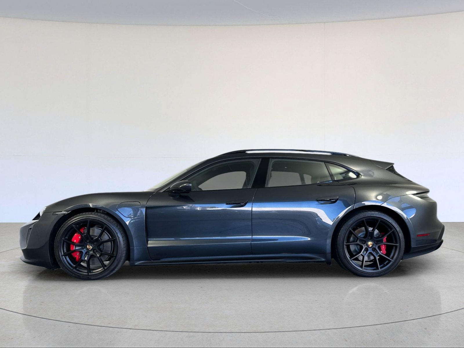 Certified 2024 Porsche Taycan GTS AWD/4WD image 2