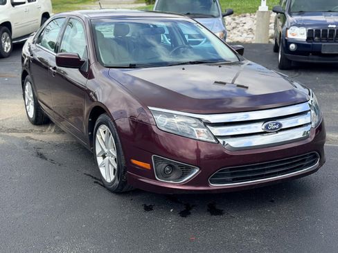 Used 2016 Ford Fusion Titanium FWD image 3