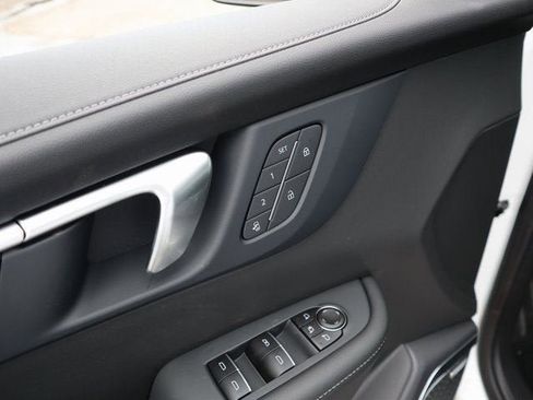 New 2026 Buick Enclave Sport Touring w/ Power Package FWD image 22