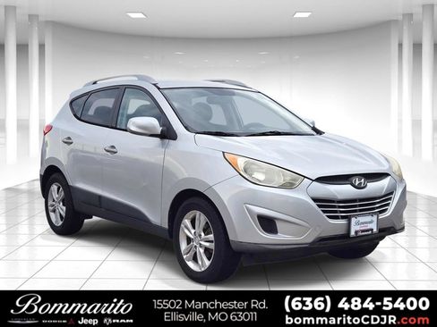 Used 2010 Hyundai Tucson GLS w/ Popular Equipment Pkg 2 FWD image 1