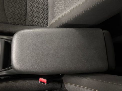 Used 2023 Chevrolet Equinox LT image 54