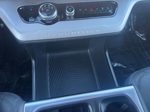 New 2026 Ford Expedition Max Active AWD/4WD image 23