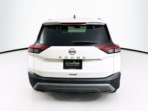 Used 2023 Nissan Rogue S FWD image 7