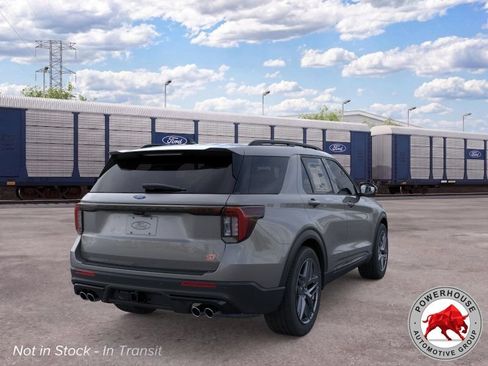 New 2026 Ford Explorer ST RWD image 9