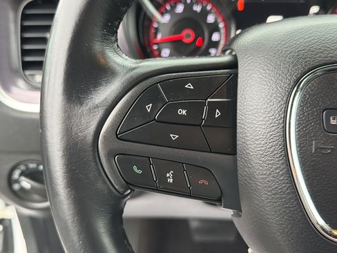 Used 2018 Dodge Charger SXT w/ Blacktop Package image 17