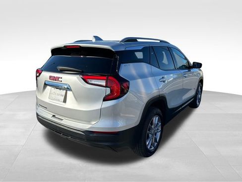 Used 2022 GMC Terrain SLT image 5