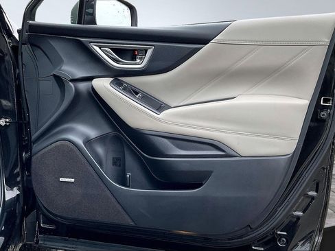 Used 2021 Subaru Forester Limited image 18