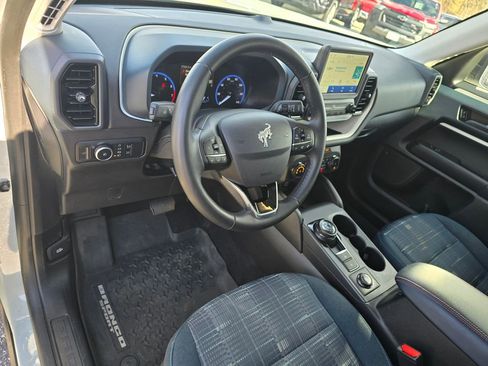 Used 2024 Ford Bronco Sport Heritage w/ Heritage Convenience Package image 24