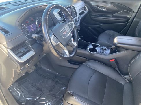 Used 2020 GMC Terrain SLT w/ Preferred Package image 24