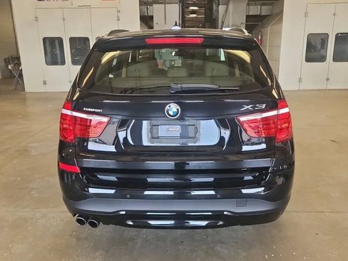 Used 2016 BMW X3 xDrive28i AWD/4WD image 3