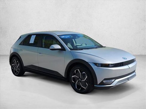 Certified 2024 Hyundai Ioniq 5 SEL image 3