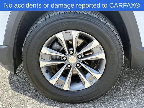 Certified 2025 Chevrolet Equinox LT w/ Safety and Technology Package FWD image 11