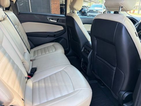 Used 2022 Ford Edge SEL w/ Convenience Package AWD/4WD image 18