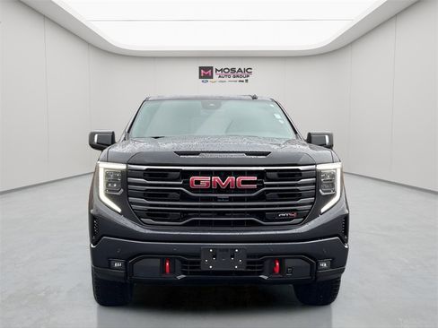 Used 2025 GMC Sierra 1500 AT4 w/ AT4 Premium Package image 2