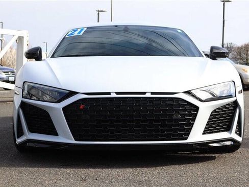 Used 2021 Audi R8 V10 w/ Premium Package image 8