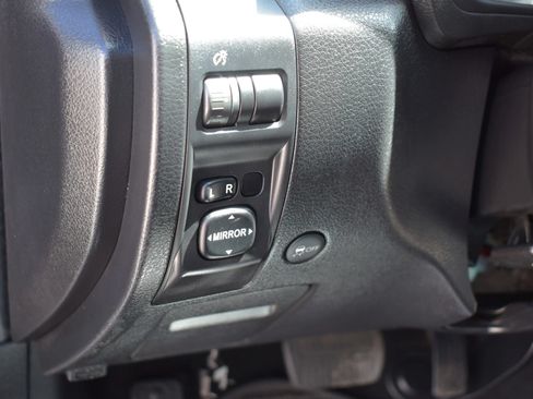 Used 2010 Subaru Forester 2.5X AWD/4WD image 14