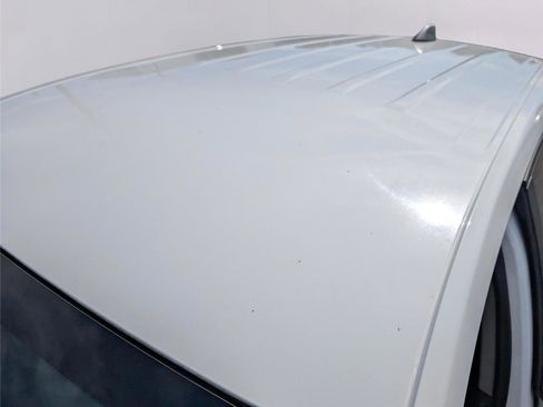 Used 2021 Chevrolet Equinox LS w/ LS Convenience Package image 39