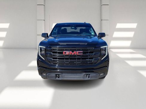 Used 2024 GMC Sierra 1500 Elevation image 3