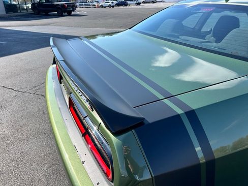 Used 2023 Dodge Challenger R/T Scat Pack w/ Scat Pack Stripe image 17