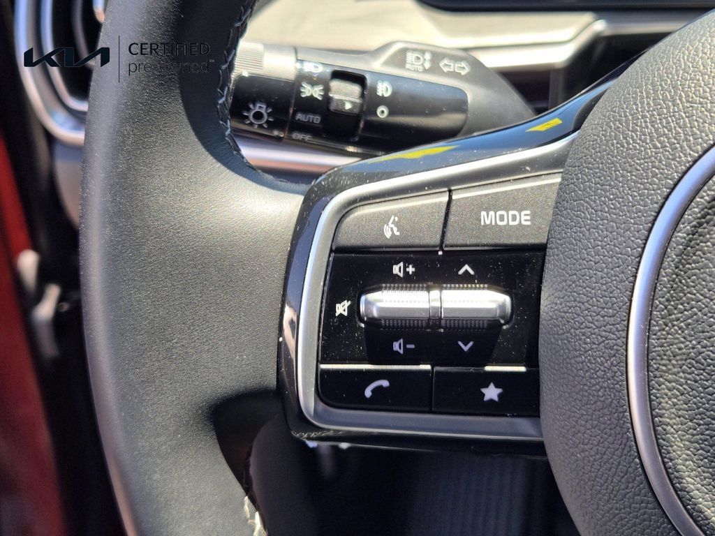 Certified 2025 Kia Sorento X-Line EX AWD/4WD image 26