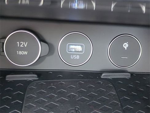 New 2026 Genesis G70 2.5T Prestige image 21