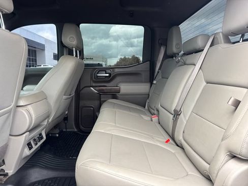 Used 2022 GMC Sierra 1500 SLT AWD/4WD image 11