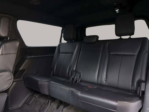 Used 2020 Ford Expedition Max XLT w/ Equipment Group 202A image 25