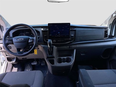Used 2024 Ford Transit 350 XLT image 22
