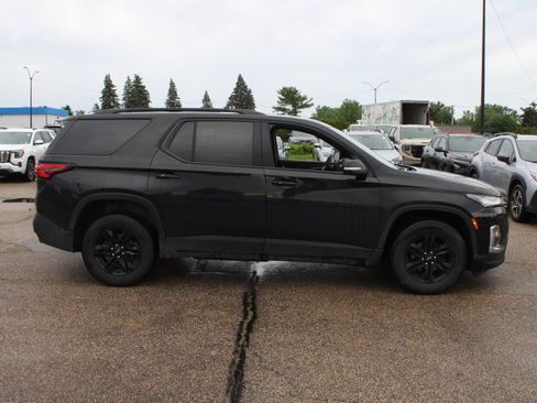 Used 2023 Chevrolet Traverse LT w/ Midnight/Sport Edition AWD/4WD image 4