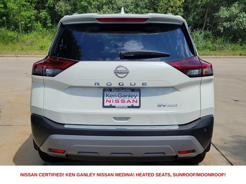 Certified 2023 Nissan Rogue SV w/ SV Premium B Package AWD/4WD image 4