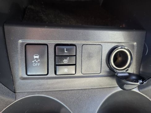 Used 2012 Toyota RAV4 Limited w/ Navigation Value Pkg image 17