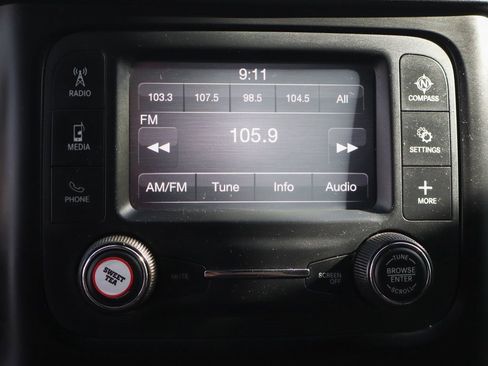 Used 2021 RAM 2500 Big Horn image 27