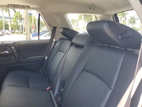 Certified 2023 Toyota 4Runner 40th Anniversary SE AWD/4WD image 13