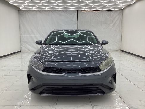 Used 2023 Kia Forte LXS image 5