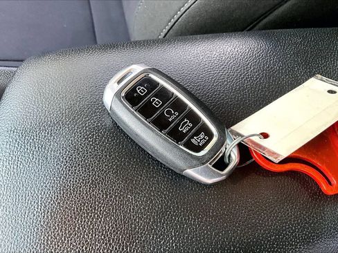 Used 2023 Hyundai Elantra SEL w/ Convenience Package FWD image 34