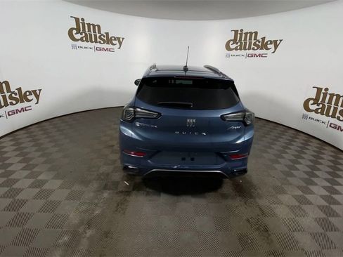 Used 2024 Buick Encore GX Avenir w/ Avenir Convenience Package image 7