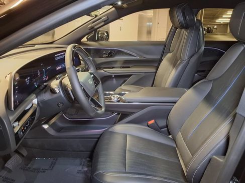 New 2026 Cadillac Lyriq Luxury RWD image 15