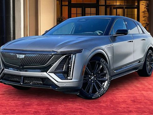 New 2026 Cadillac Lyriq V w/ LPO, Floor Liner Package AWD/4WD image 1
