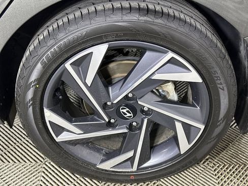 Used 2024 Hyundai Elantra SEL w/ Convenience Package FWD image 34