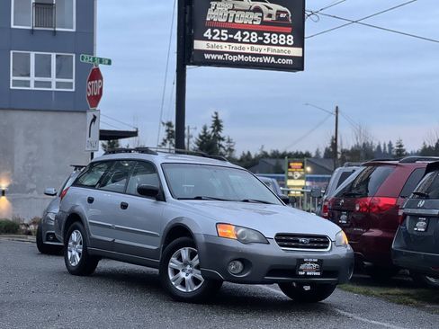 Used 2005 Subaru Outback 2.5i AWD/4WD image 2