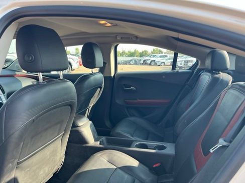 Used 2012 Chevrolet Volt Premium w/ Premium Trim Package FWD image 25