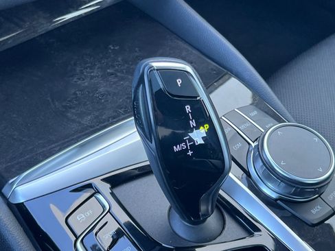 Certified 2023 BMW 530e image 17