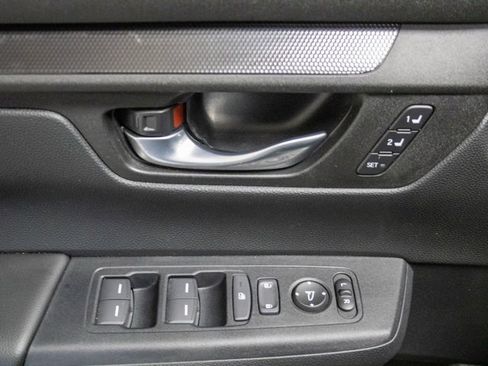 Used 2025 Honda CR-V Sport-L image 11