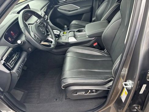 Used 2023 Acura MDX SH-AWD w/ Advance Package image 5
