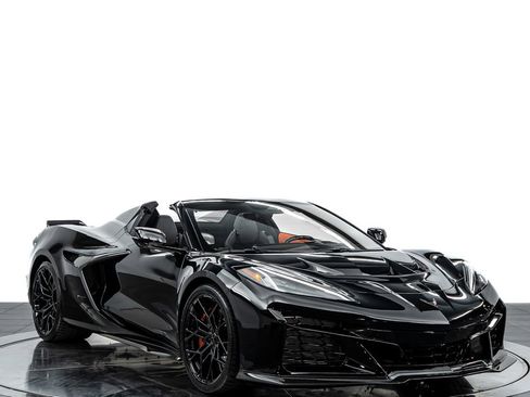 Used 2026 Chevrolet Corvette ZR1 image 9