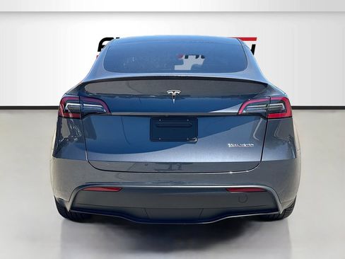 Used 2023 Tesla Model Y Performance AWD/4WD image 6